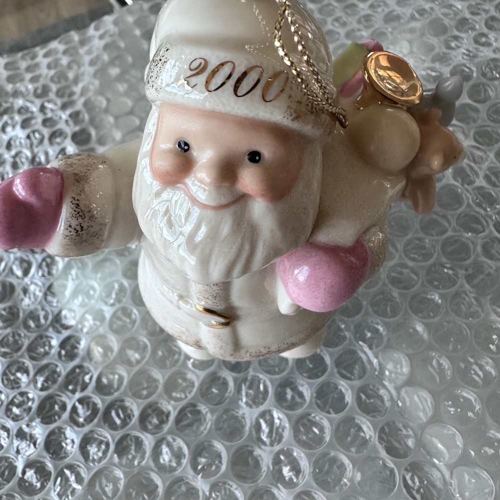 Lenox Holiday Ceramic Santa Ornament 2000 in White and Pink